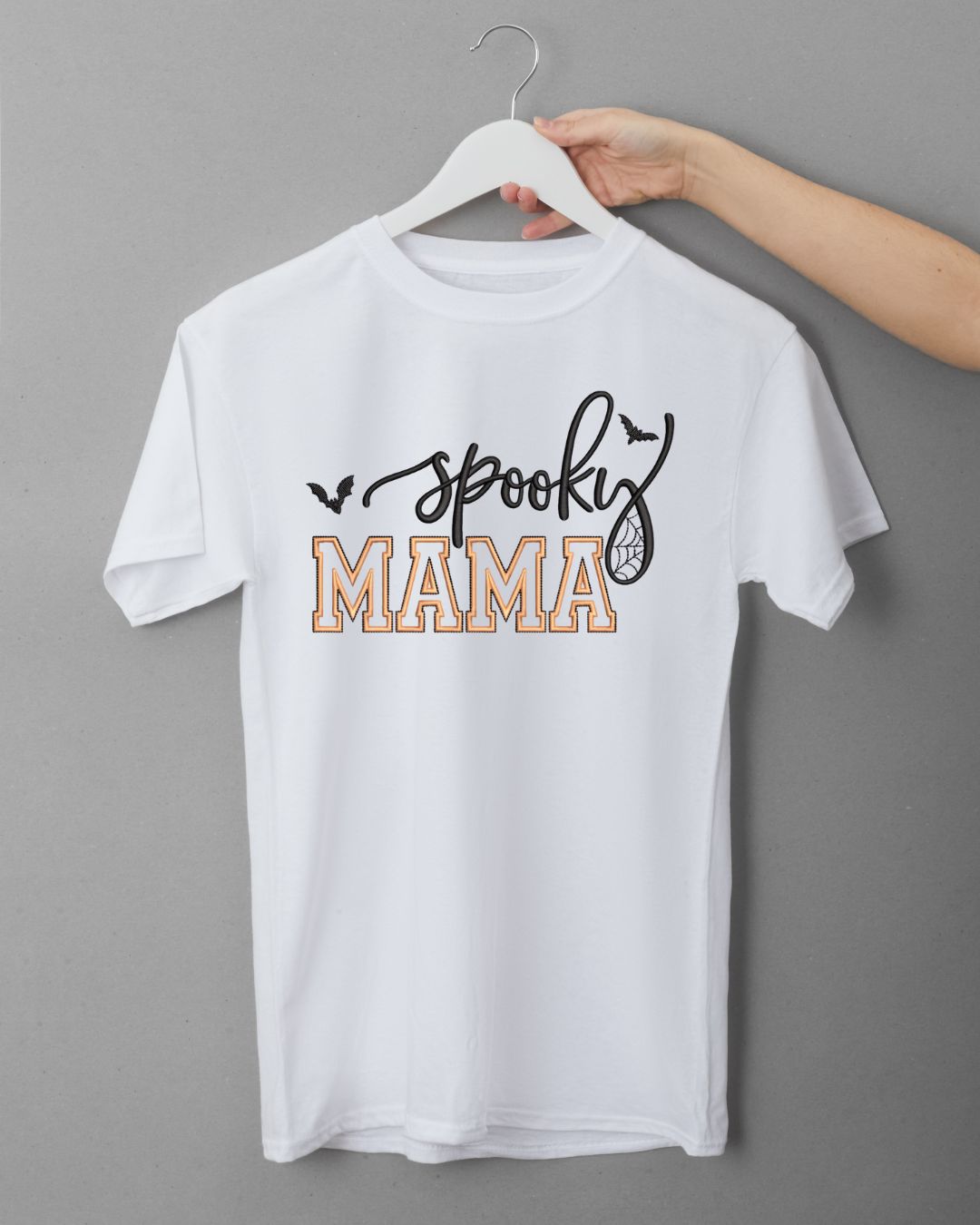 Spooky Mama - Women's Halloween Tee